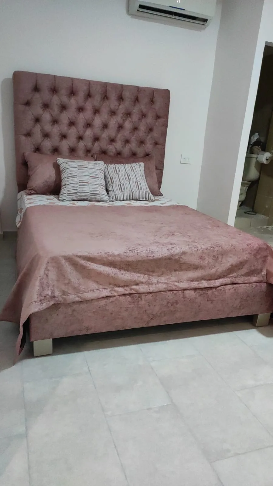 Cabecera de cama Capitoné de rombos en Rosa DORM-035