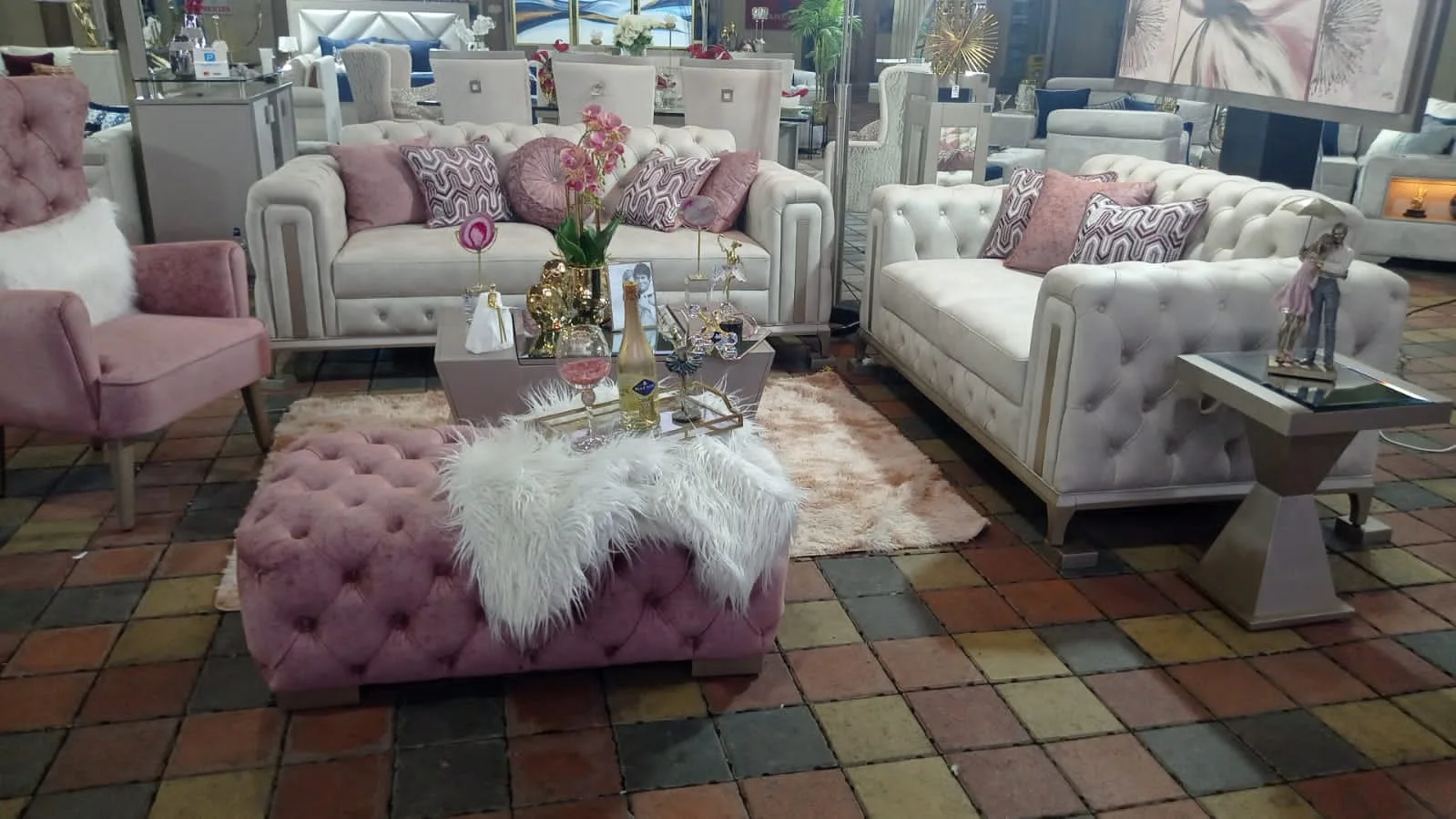 Sofa 3 puestos CAPRINI