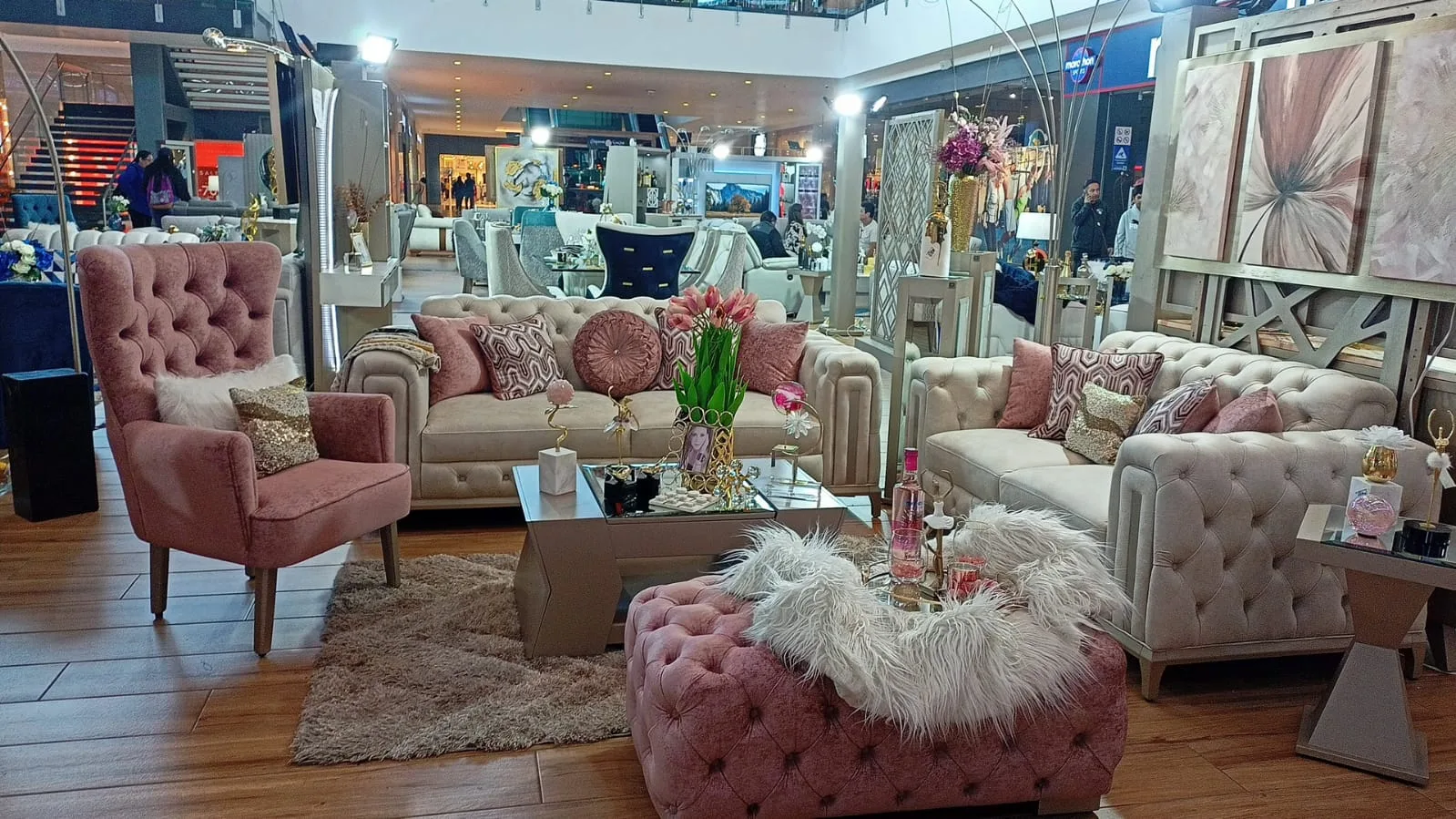 Sofa 3 puestos CAPRINI