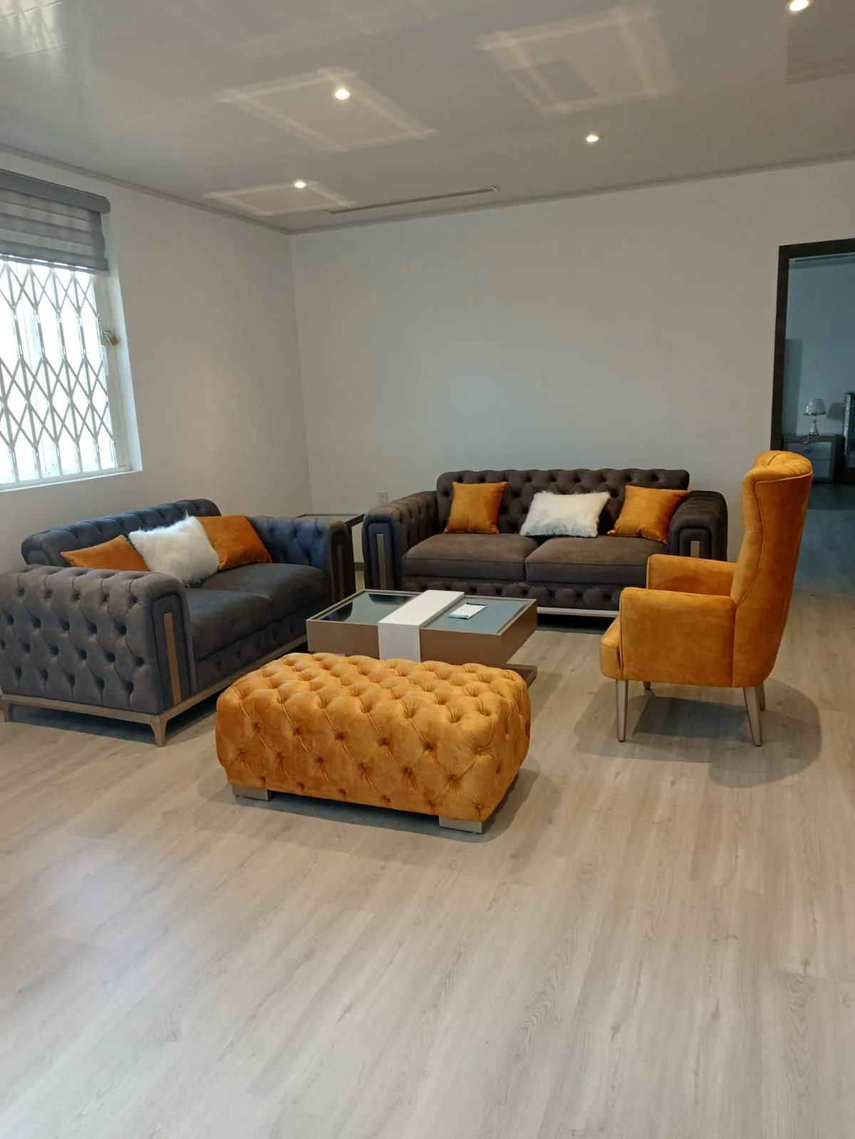 Sofa 3 puestos CAPRINI