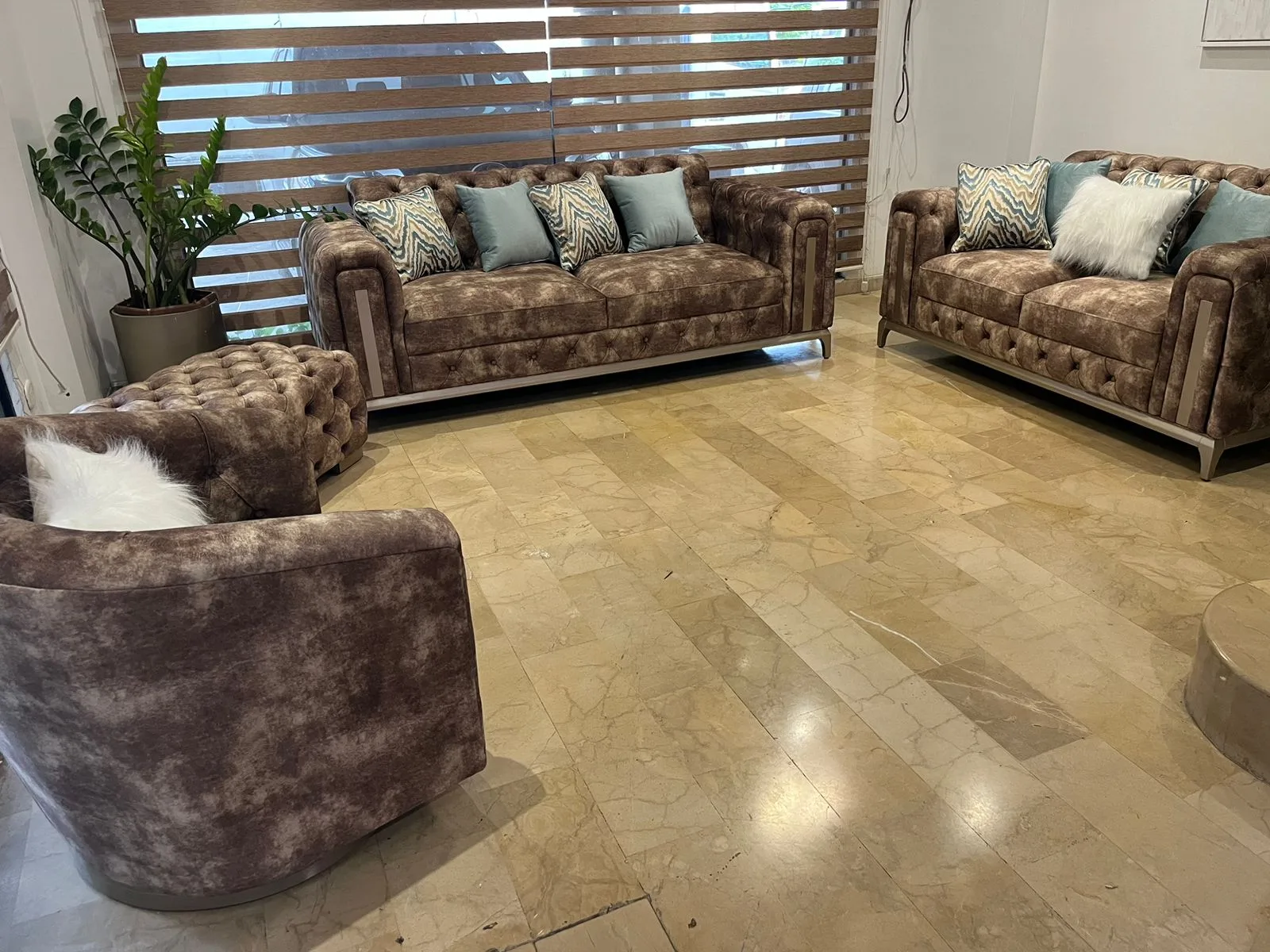 Sofa 3 puestos CAPRINI